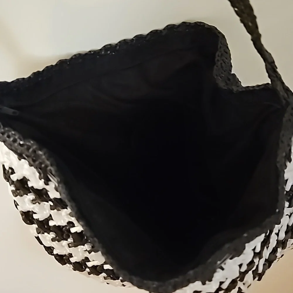 HANDMADE Monochrome Raffia Crochet Cinch Hobo Crossbody Festival Bag
